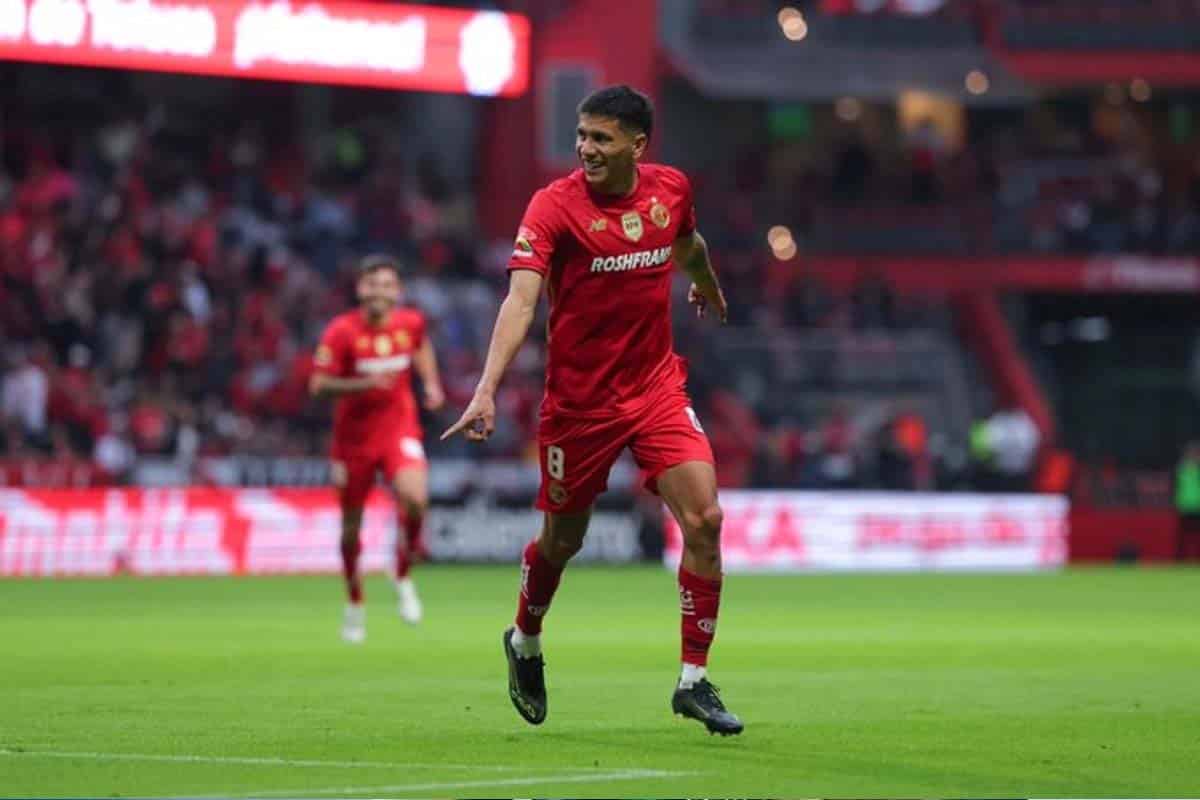 Toluca arrasa 4-0 a Querétaro y se consolida como líder del Apertura Toluca arrasa 4-0 a Querétaro y se consolida como líder del Apertura