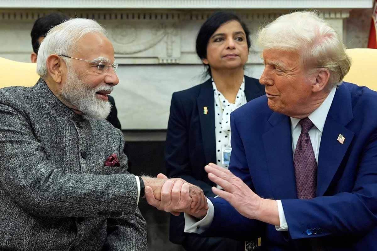 Trump asegura que India cesará compras de petróleo ruso según Modi