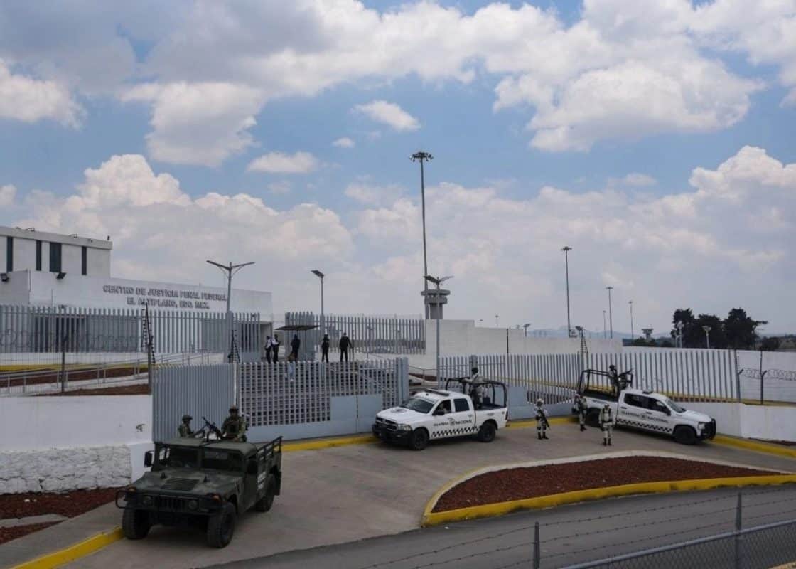 Vinculan a proceso a 3 ligados al CJNG en Michoacán y 8 en Sinaloa Vinculan a proceso a 3 ligados al CJNG en Michoacán y 8 en Sinaloa