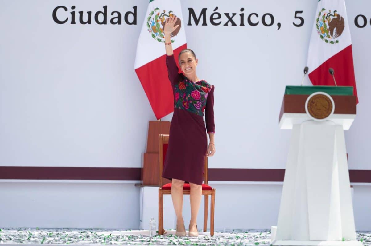 Sheinbaum afirma que su compromiso con el pueblo “sigue en pie” tras primer año
