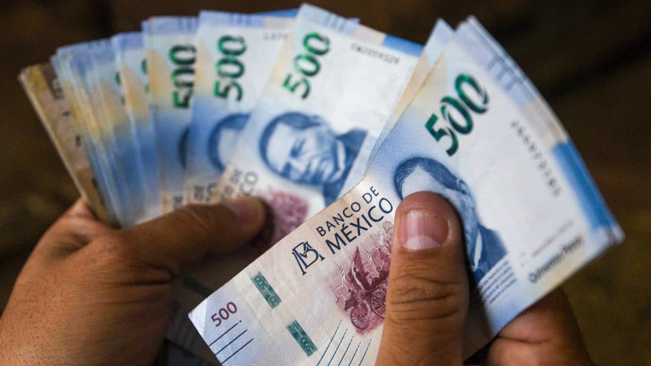 Jóvenes de 18 años podrán recibir apoyo económico de 38,700 pesos al año