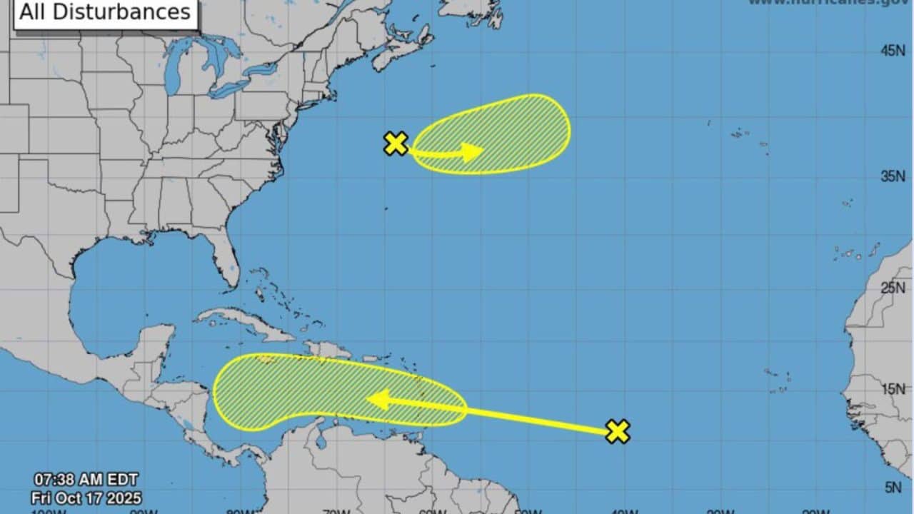 Vigilan zona de baja presión en el Atlántico con 30% de potencial ciclónico