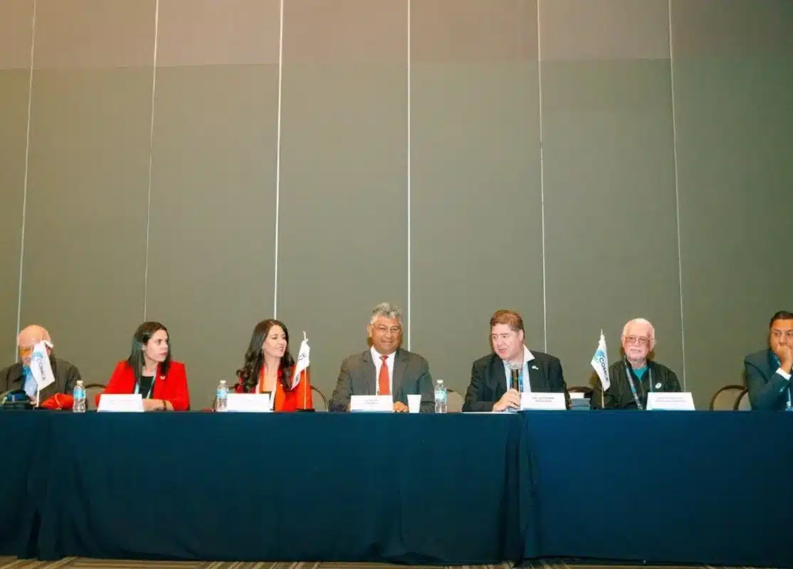 Bancomext y Comce firman convenio para impulsar comercio exterior e inversión en México