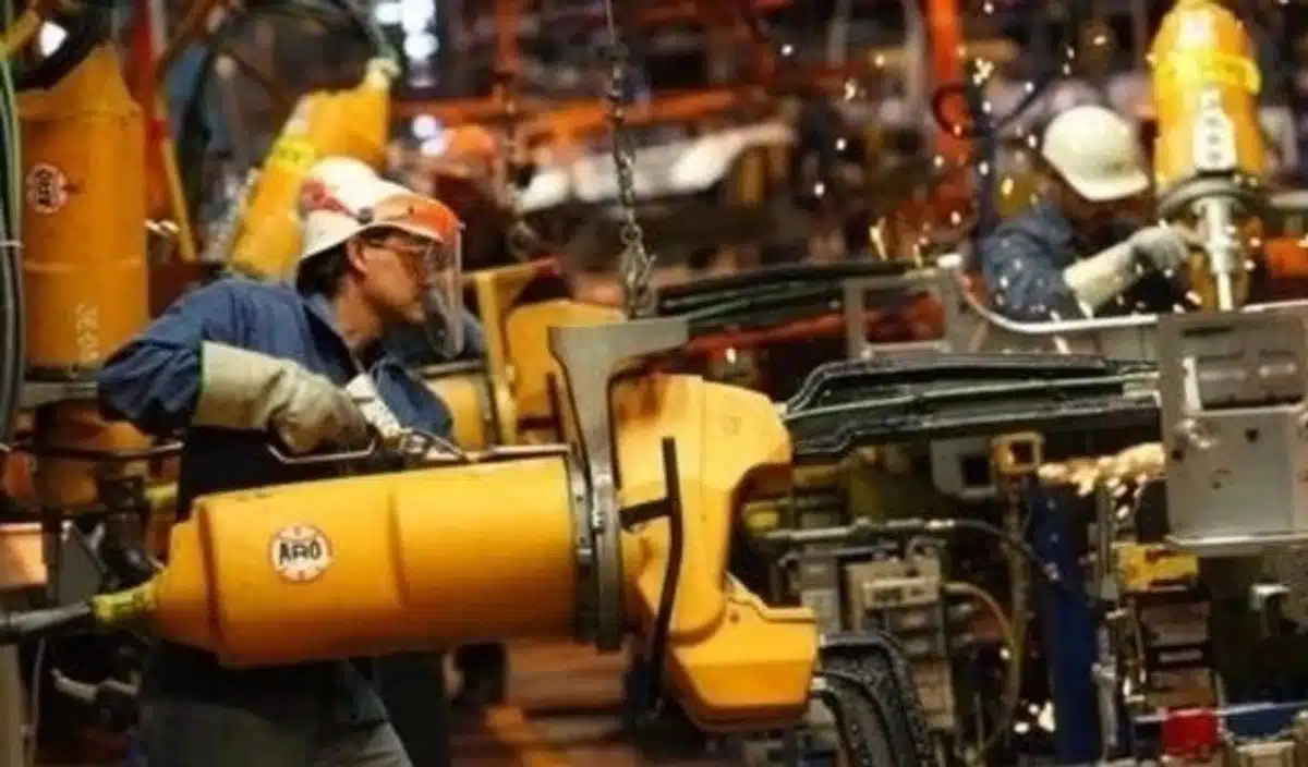 Cayó la actividad industrial de 18 estados en julio_ Inegi Cayó la actividad industrial de 18 estados en julio: Inegi