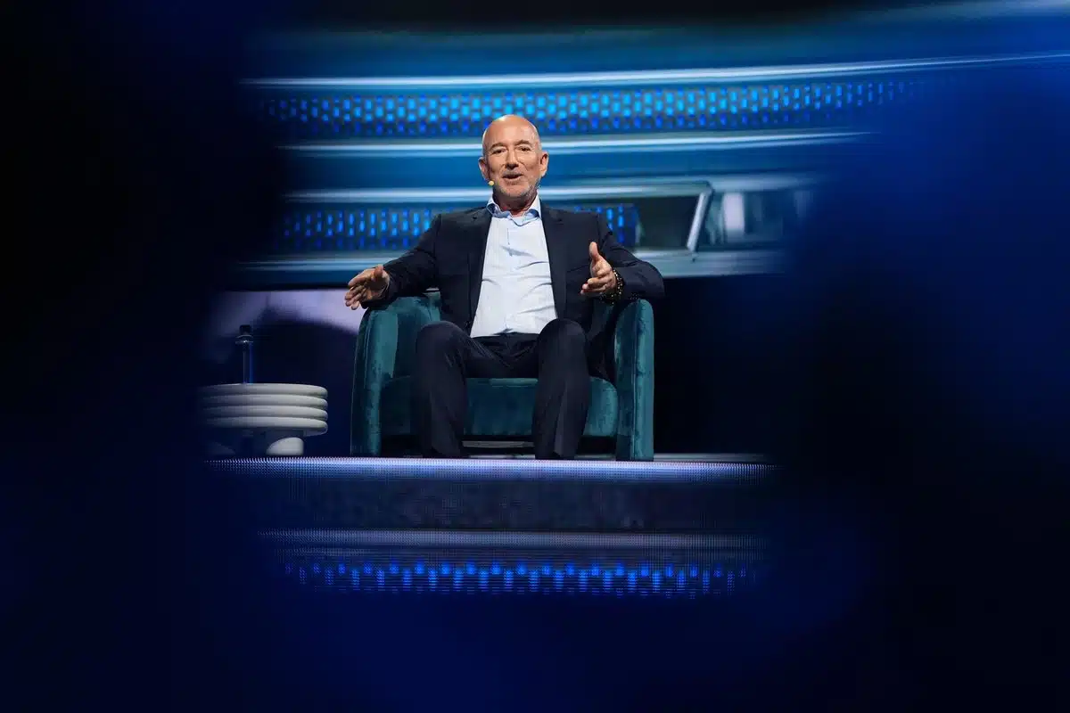 Demandan a Amazon por venta de muñecas sexuales con apariencia infantil