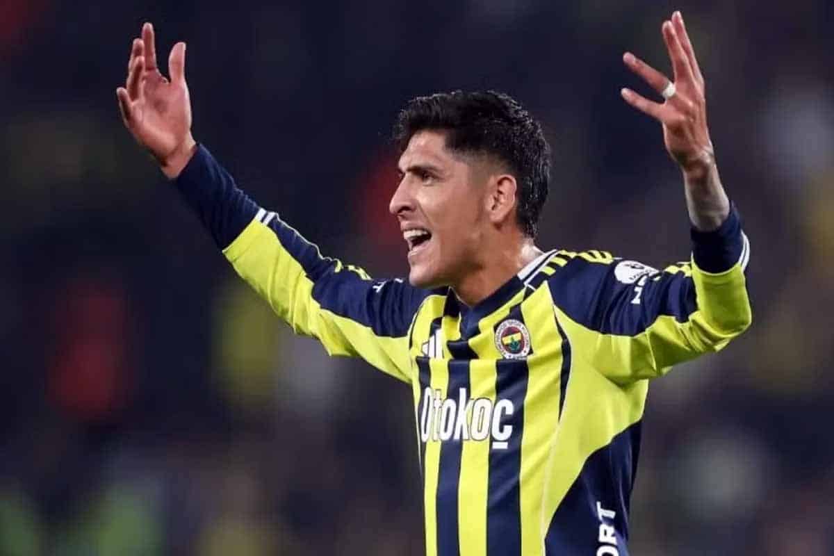 Edson Álvarez inspira remontada del Fenerbahçe tras polémica expulsión