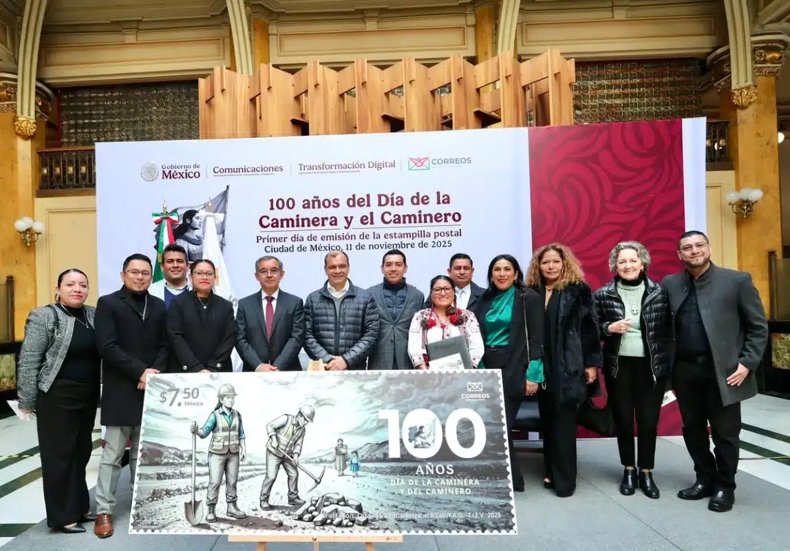 Emiten timbre postal por los 100 años del Día de la Caminera y del Caminero