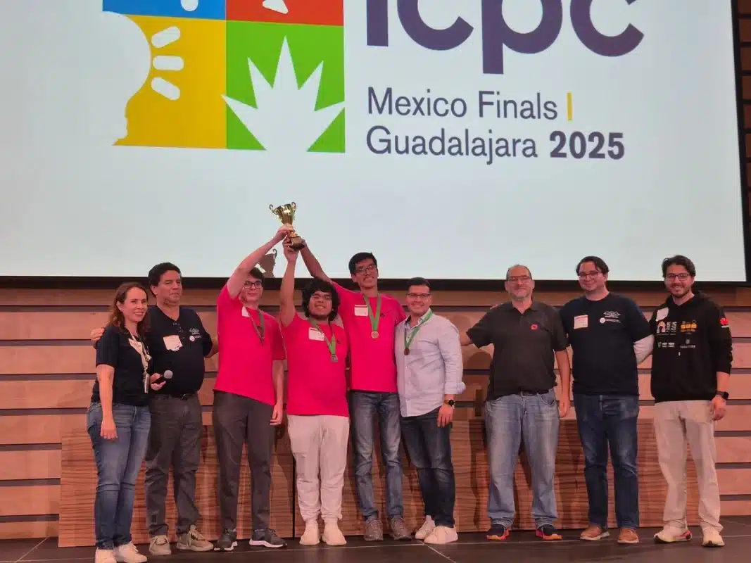 Equipo de la UNAM gana la final nacional del Concurso de Programación Algorítmica 2025