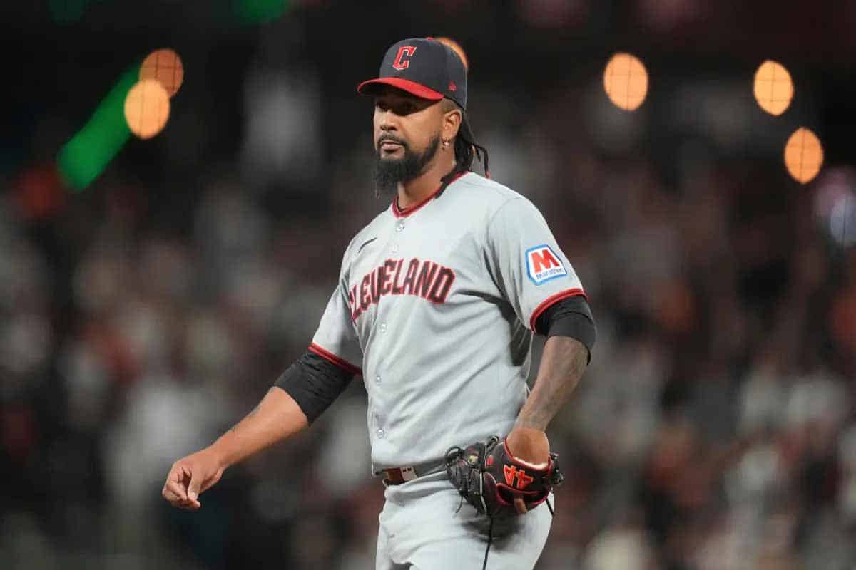 Escándalo sacude a los Guardians Clase y Ortiz bajo investigación federal Escándalo sacude a los Guardians: Clase y Ortiz bajo investigación federal