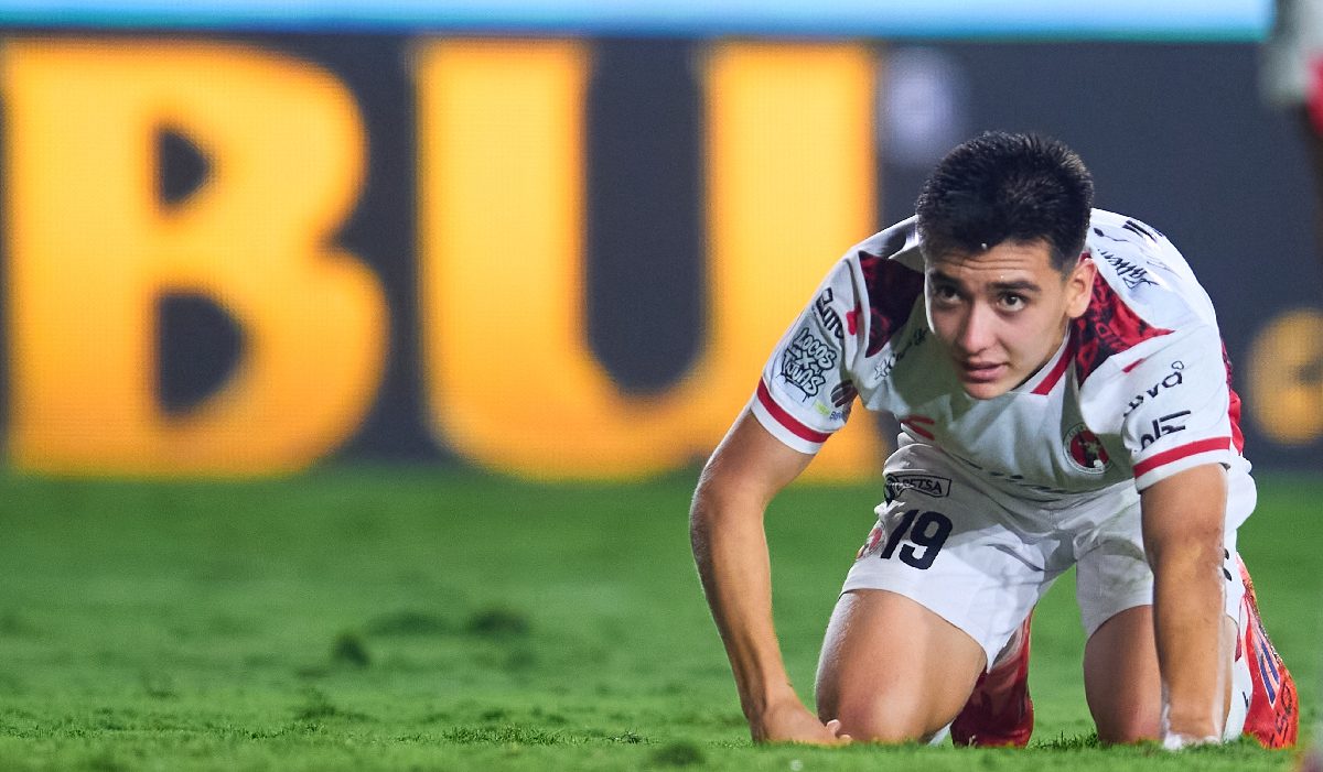 Gilberto Mora sufre fractura y queda fuera de Xolos Gilberto Mora sufre fractura y queda fuera de Xolos