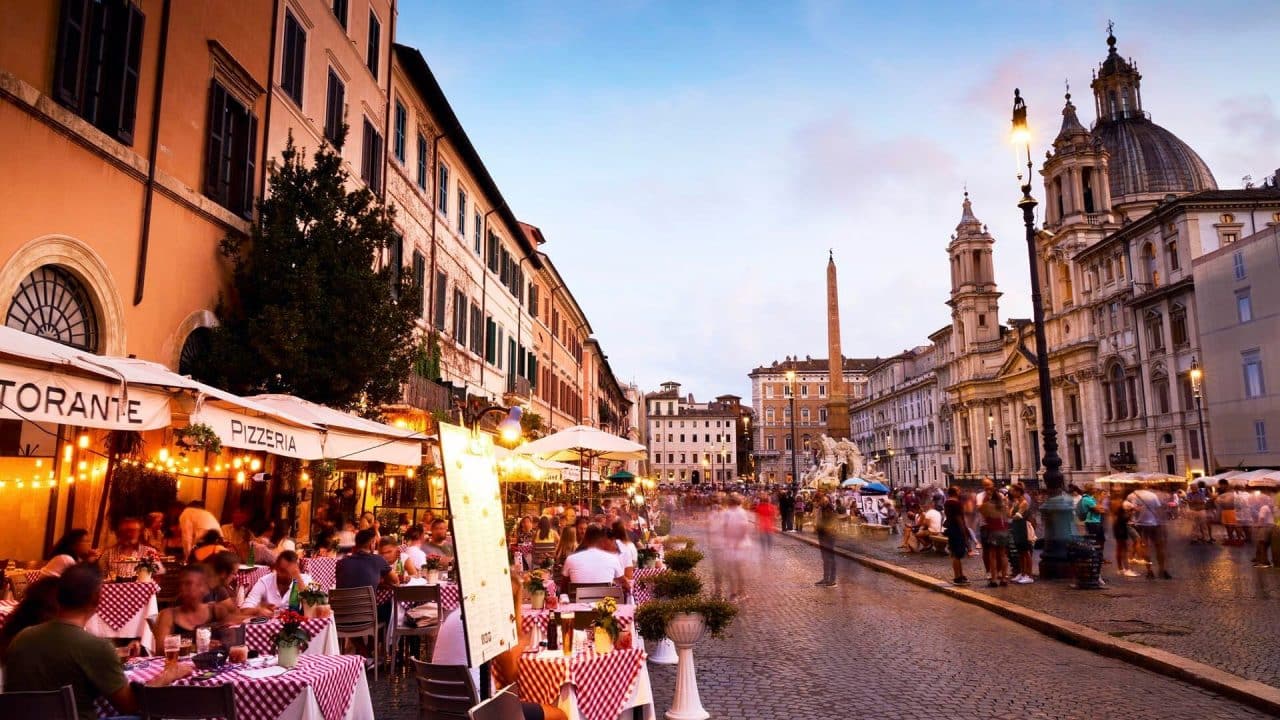 Italia declara la guerra al turismo foodie en sus centros históricos