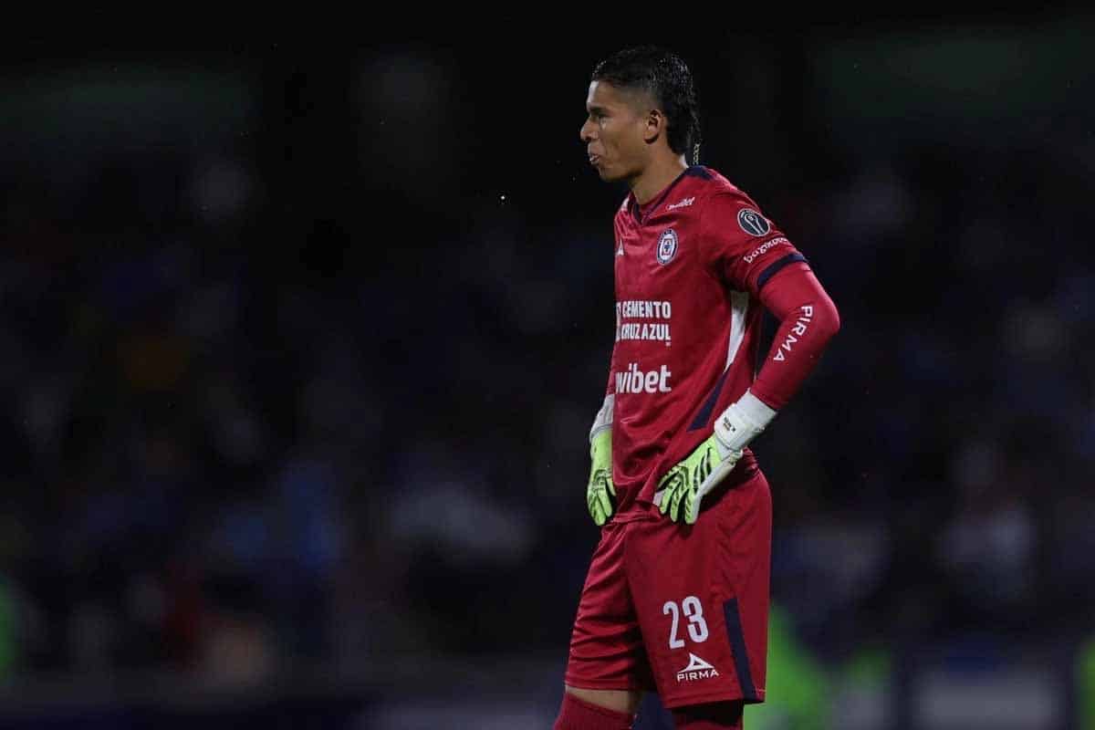 Kevin Mier sufre fractura Cruz Azul exige sanción a Carrasquilla Kevin Mier sufre fractura: Cruz Azul exige sanción a Carrasquilla