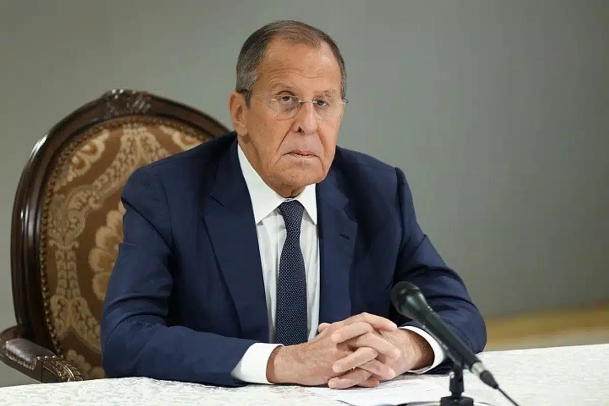 Lavrov reaparece y busca reanudar el diálogo con Washington sobre la cumbre Putin–Trump