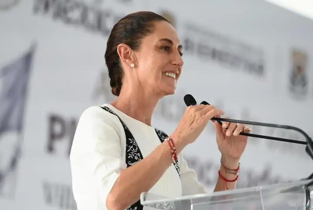 Libro de AMLO saldrá en 2025: Sheinbaum adelanta temática y lanzamiento