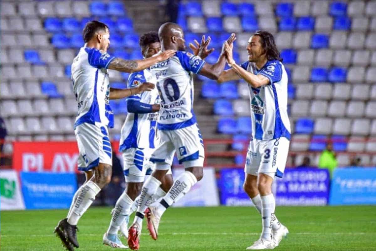 Pachuca revive su sueño de liguilla con una noche que cambió el rumbo