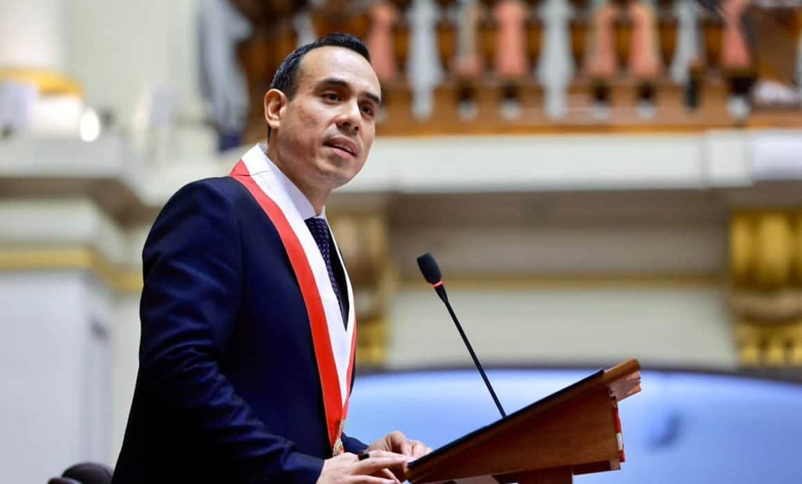 Perú decidirá el momento para otorgar salvoconducto a Betssy Chávez, afirma el presidente José Jerí