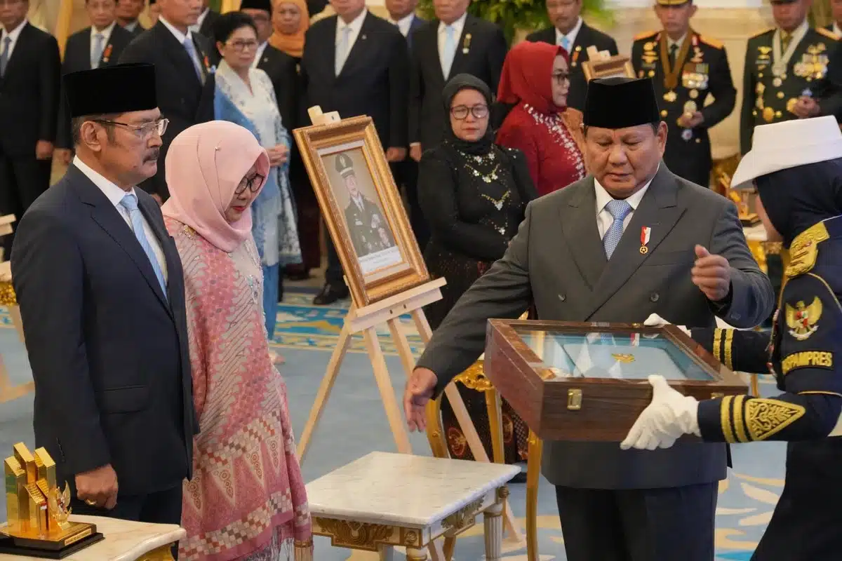 Polémica en Indonesia: declaran “héroe nacional” al dictador Haji Mohamed Suharto