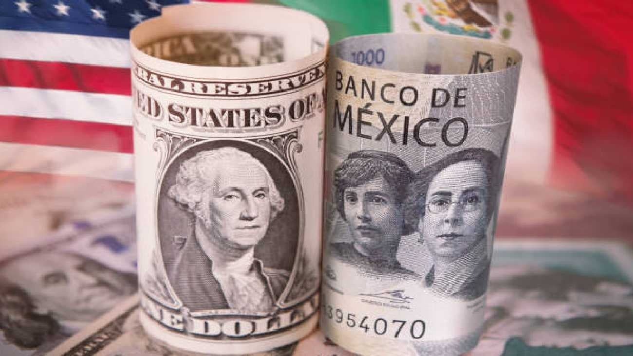 Precio del dólar hoy sábado 1 de noviembre de 2025: peso mexicano inicia el mes con pérdidas