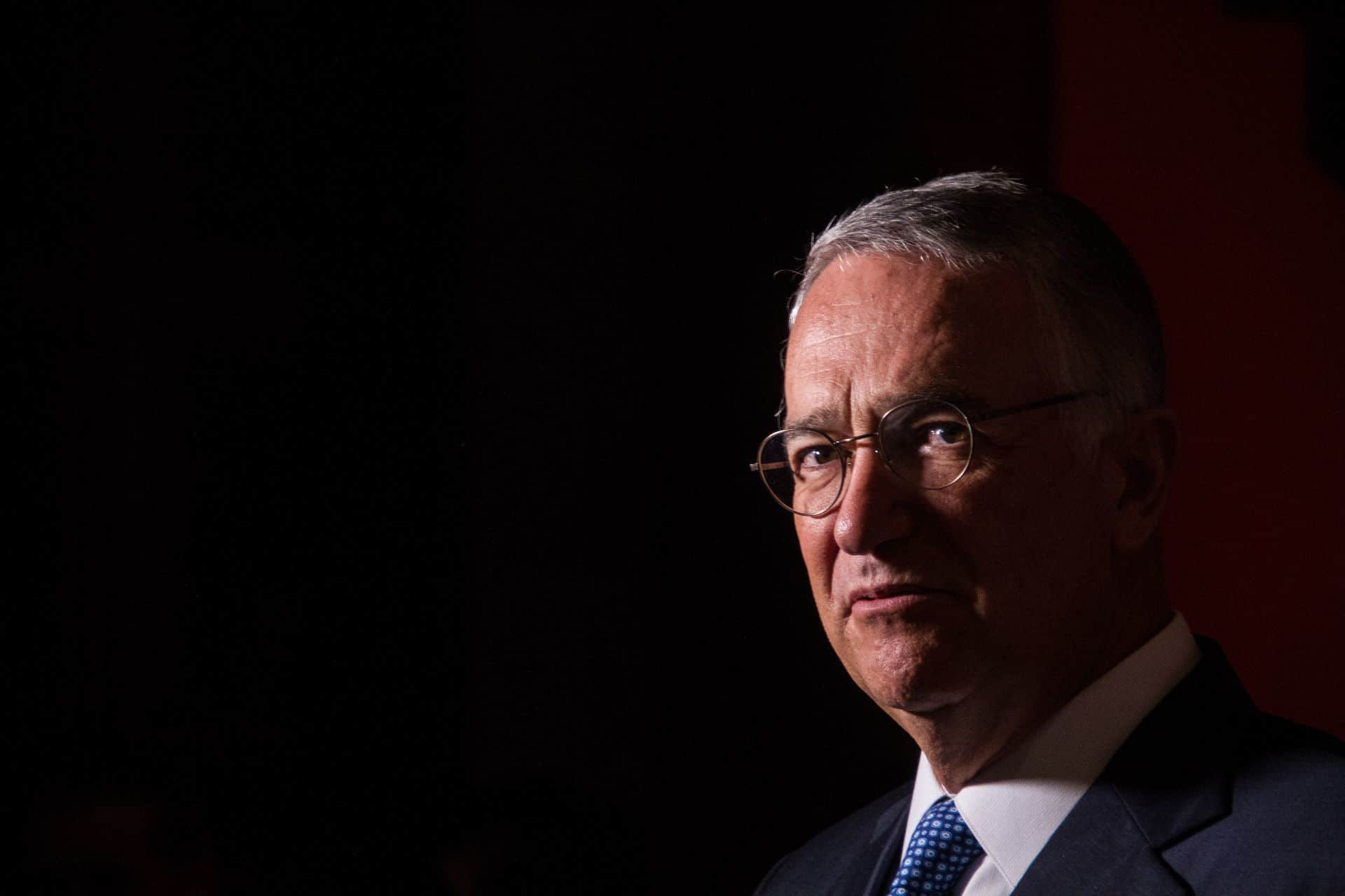 Reacciona a renuncia Salinas Pliego tras salida de Gertz Manero