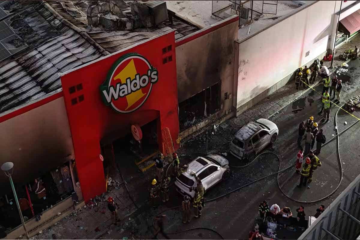 Renuncia titular de Protección Civil tras tragedia en Waldo’s Hermosillo Renuncia titular de Protección Civil tras tragedia en Waldo’s Hermosillo