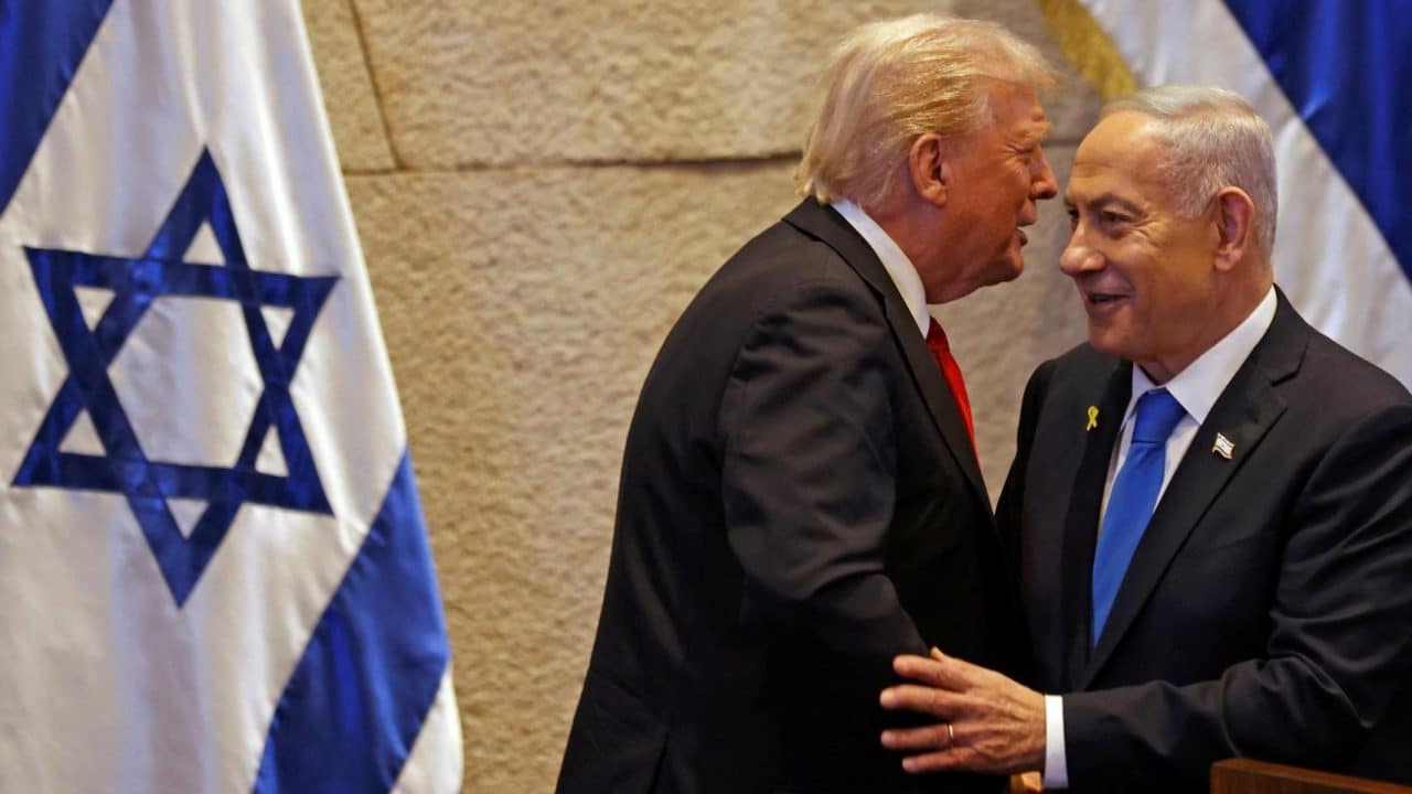 Trump pide indulto para Netanyahu y tilda su juicio de persecución política
