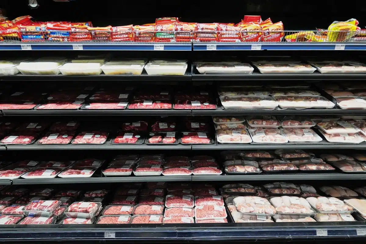 Trump ordena investigación contra empacadoras de carne por manipulación de precios Trump ordena investigación contra empacadoras de carne por manipulación de precios