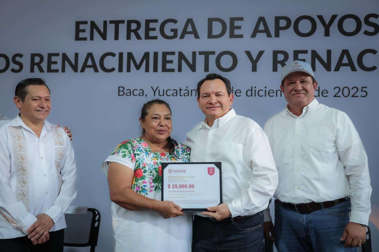 Entrega de apoyos impulsa obras y producción rural en Yucatán