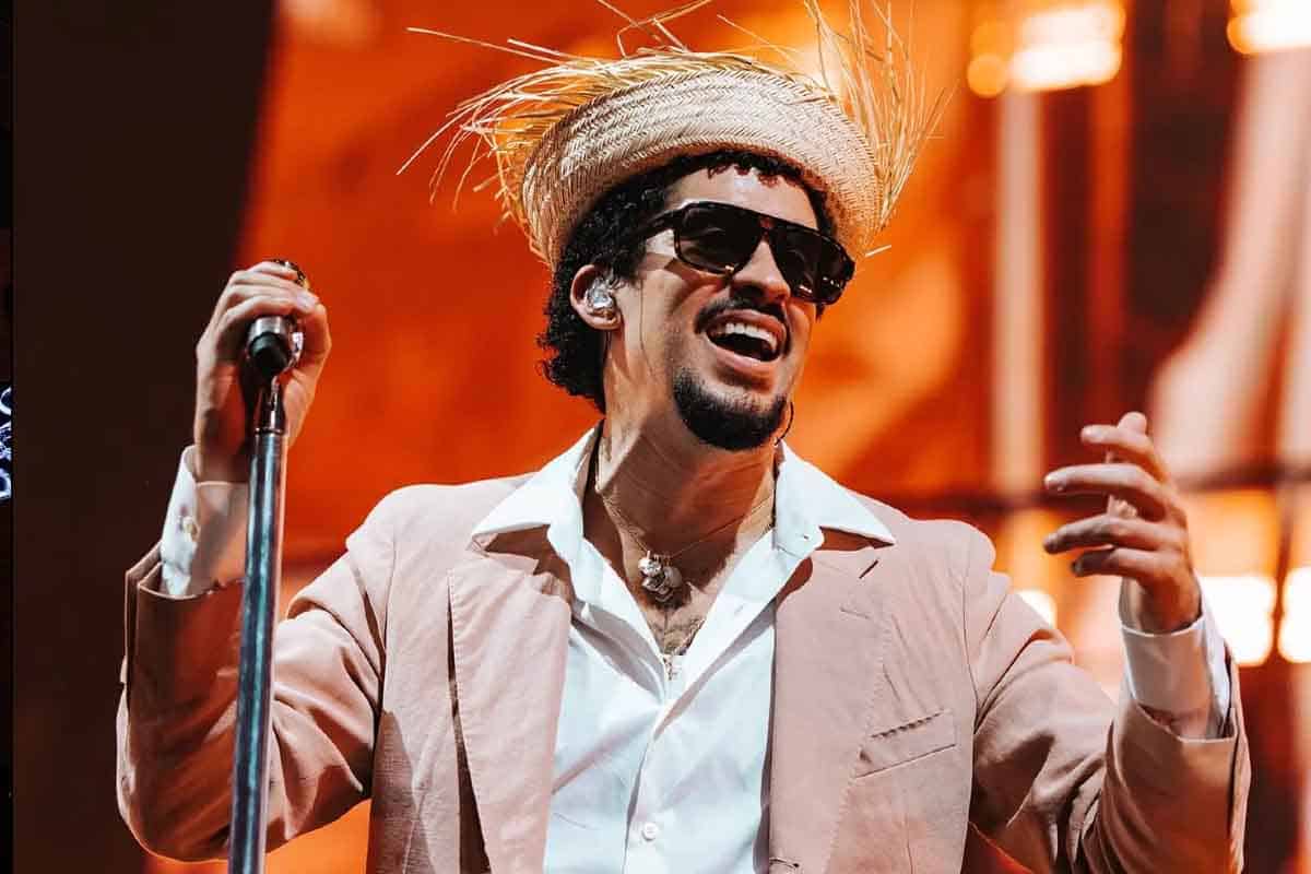 Bad Bunny enfrenta polémica por cambios en este show en CDMX Bad Bunny enfrenta polémica por cambios en este show en CDMX