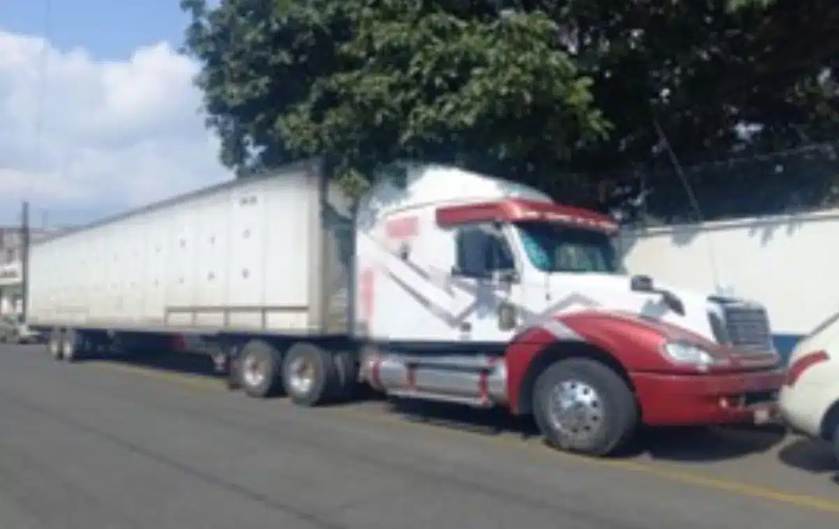 Chofer vinculado a proceso en Michoacán por transportar sustancias Chofer vinculado a proceso en Uruapan: “vinculado a proceso en Michoacán”