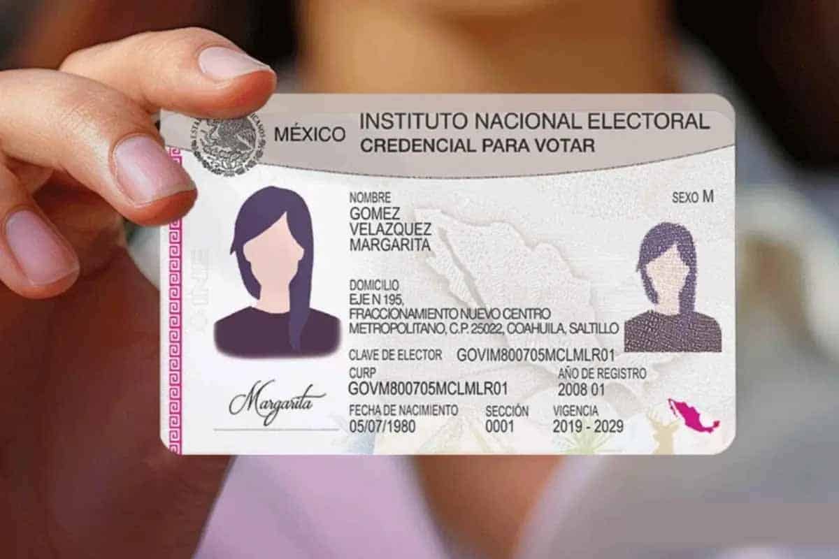 INE revoluciona la credencial con seguridad tecnológica avanzada
