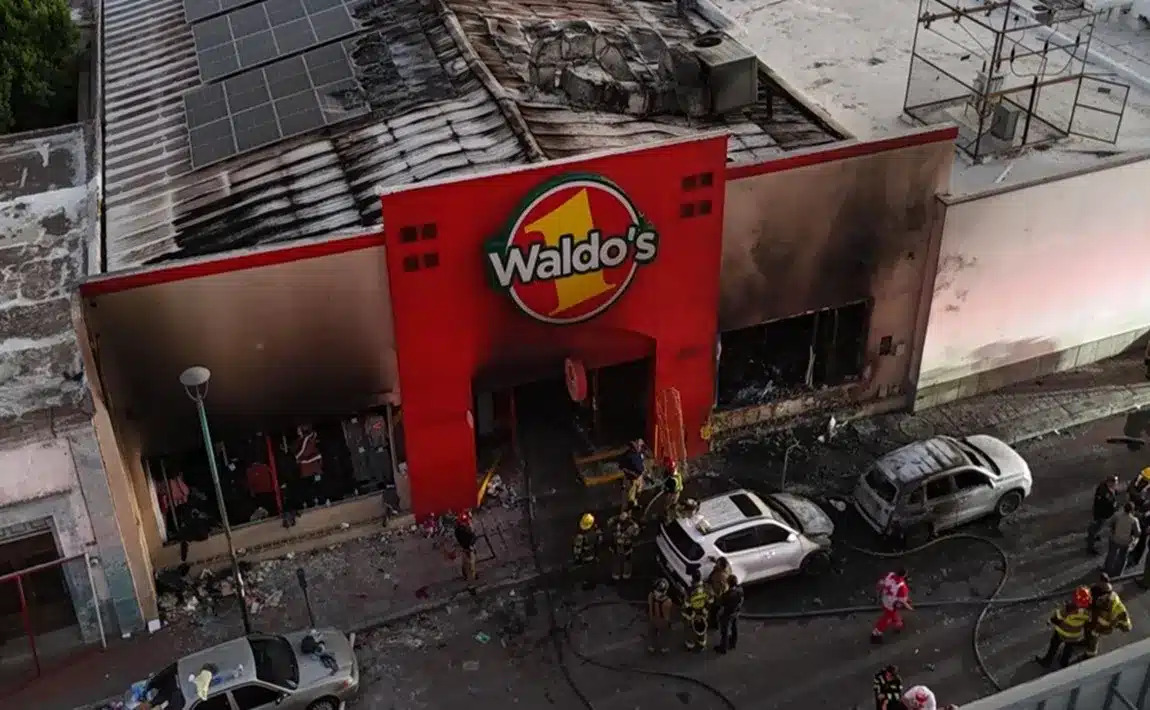 Imputados por incendio en Waldo’s quedan libres y el caso sacude Sonora Imputados por incendio en Waldo’s quedan libres y el caso sacude Sonora