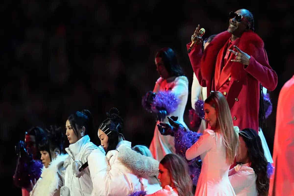 Snoop Dogg lidera el show navideño de la NFL y marca una nueva era