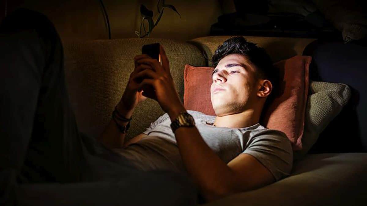 Vamping salud- cómo este hábito afecta tu bienestar diario