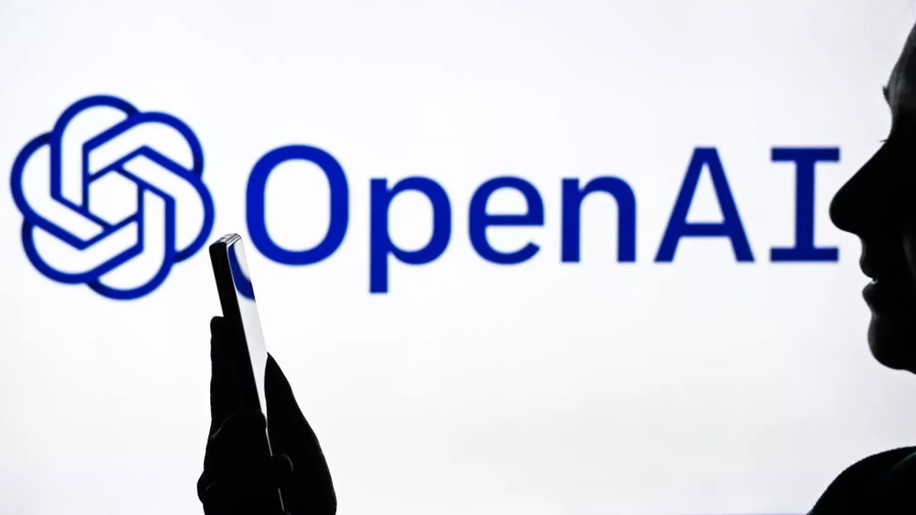 IA por voz: OpenAI prepara el cambio que dominará 2026