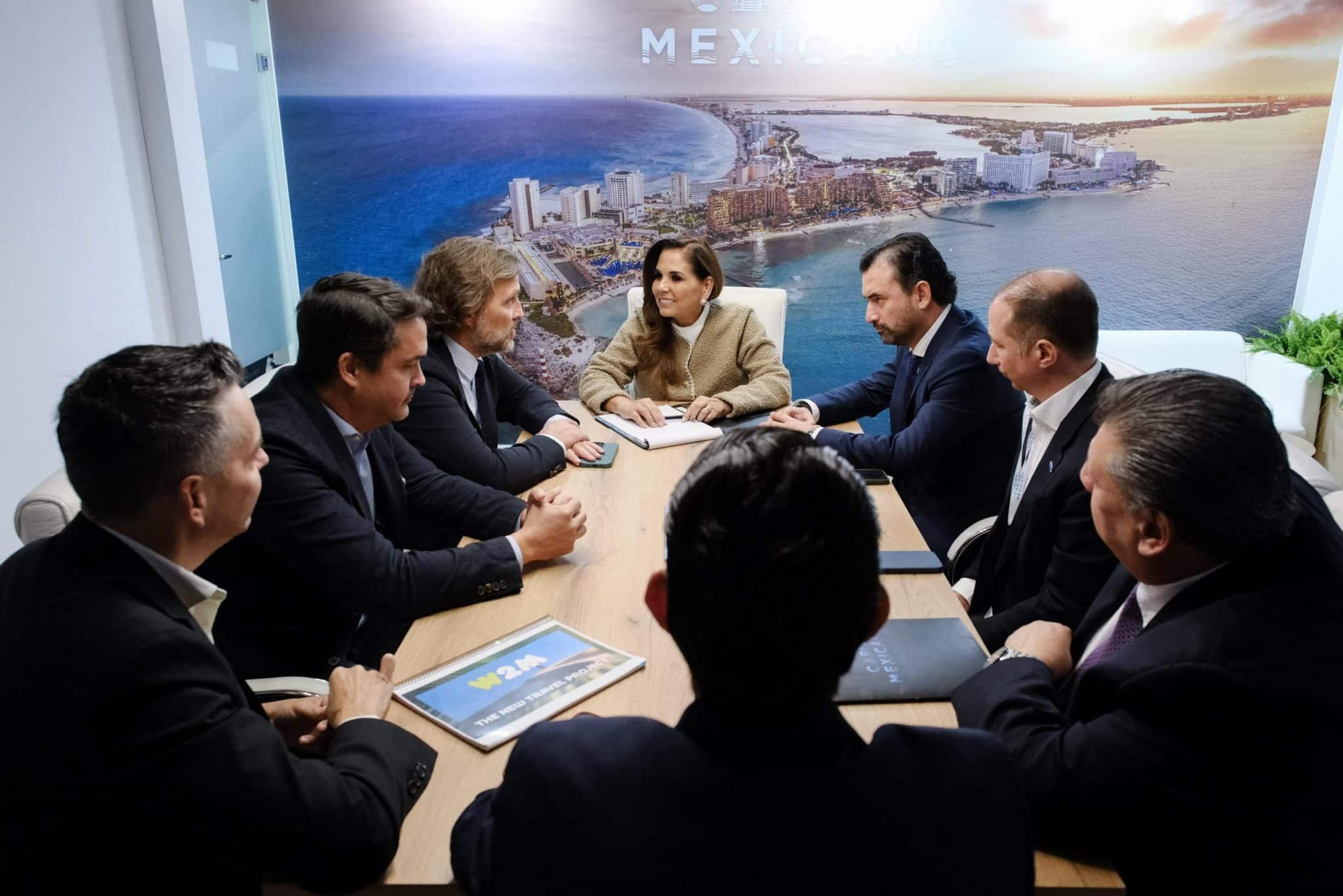 Mara Lezama fortalece alianza con World2Meet para impulsar el turismo en el Caribe Mexicano, Capital Mundial de las Vacaciones