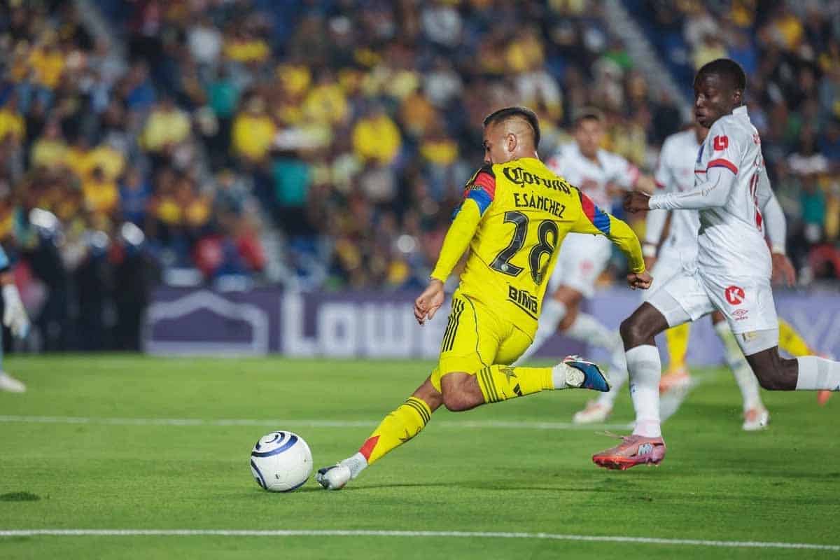 América avanza a octavos tras empate sin goles