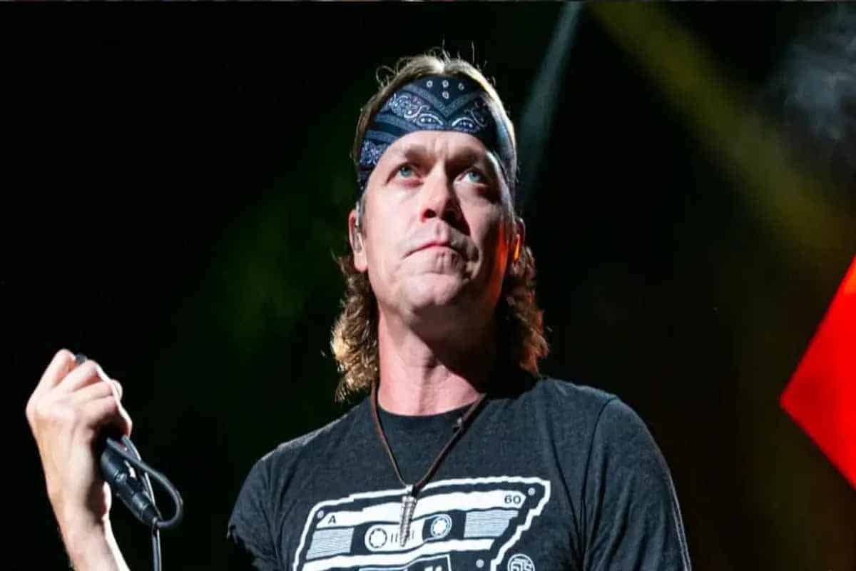 Brad Arnold conmueve al rock tras su fallecimiento a los 47 años