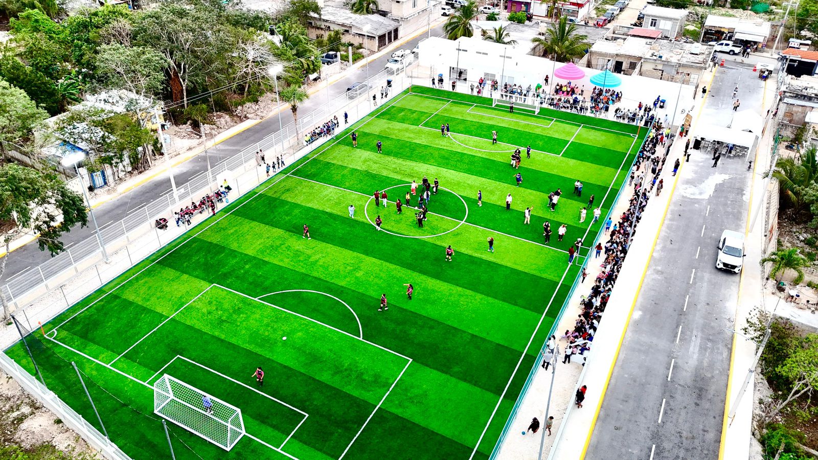 Atenea Gómez inaugura cancha de fútbol en Ciudad Mujeres