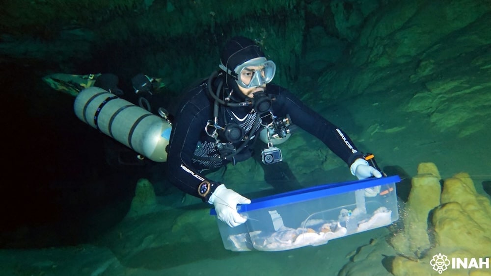 INAH traslada fósiles humanos recuperados en cenote de Quintana Roo