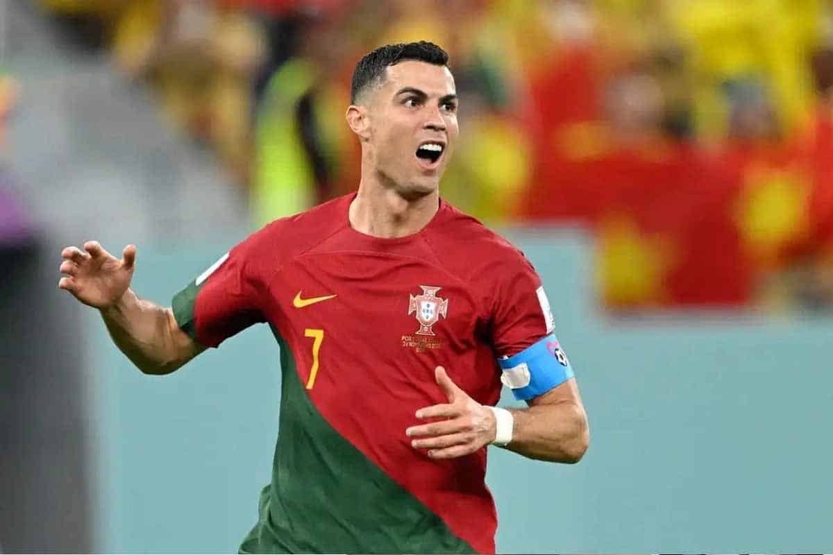 Cristiano Ronaldo queda fuera del partido en México