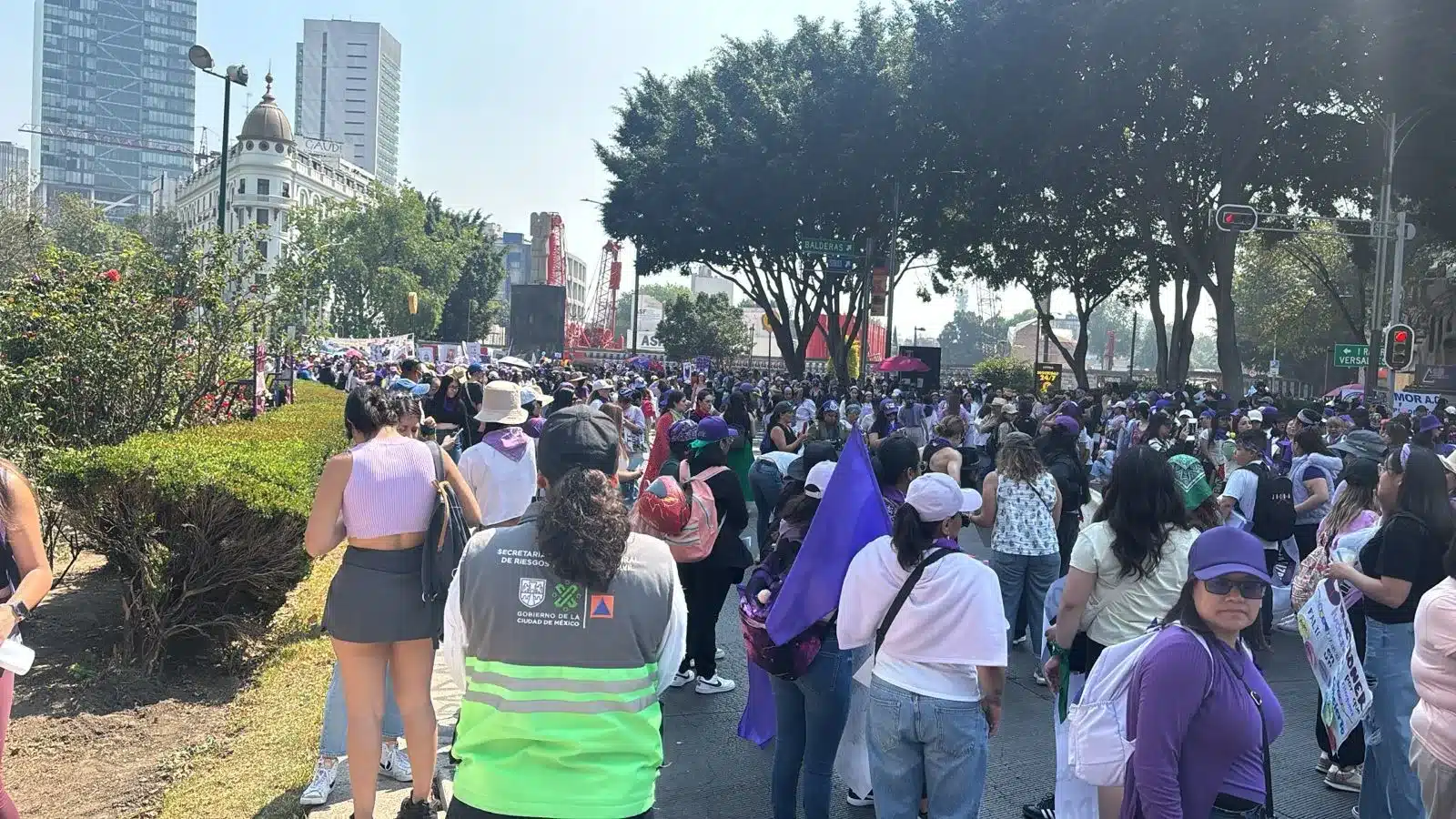 Marcha 8M en CDMX mujeres toman las calles por justicia Marcha 8M en CDMX: mujeres toman las calles por justicia