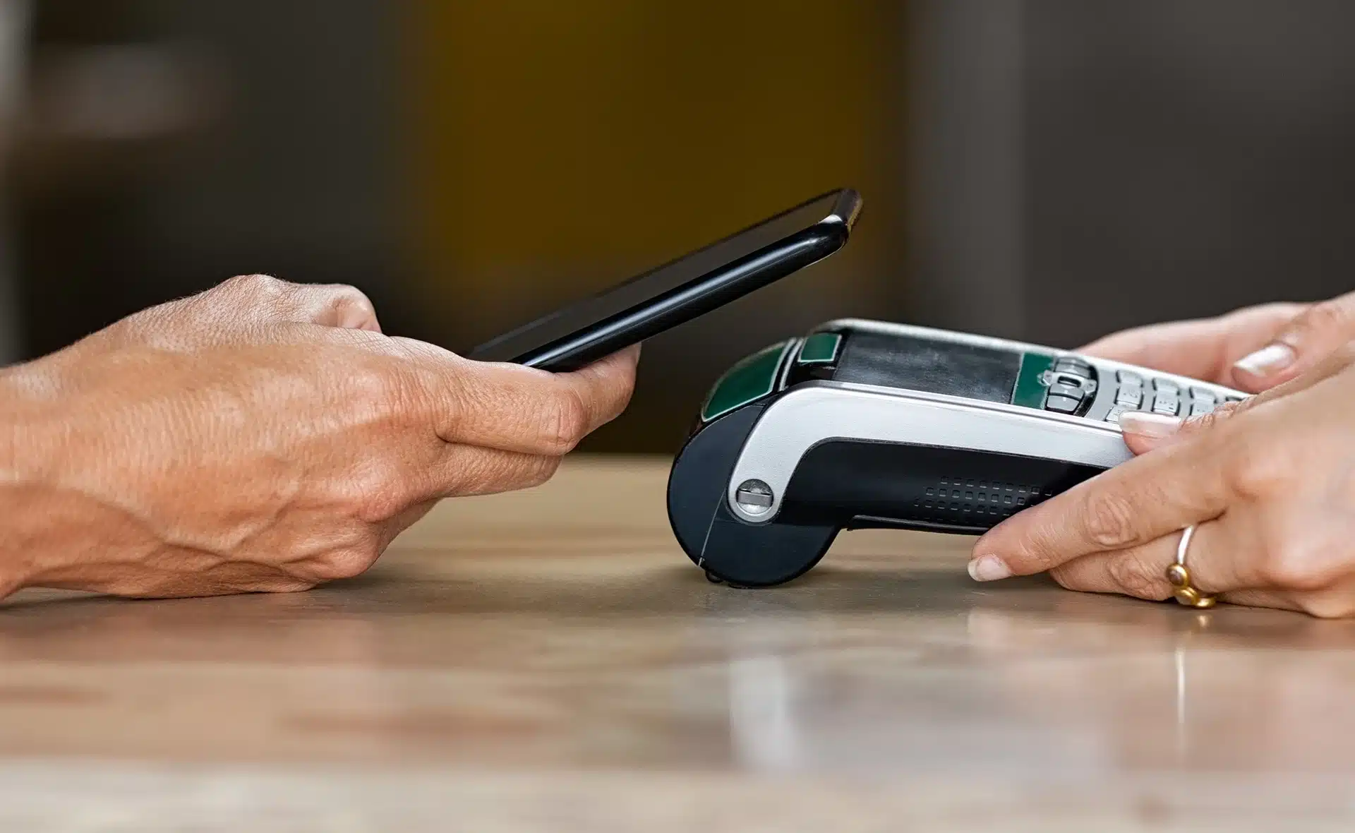 Pagos digitales: Banxico impulsa menos uso de efectivo