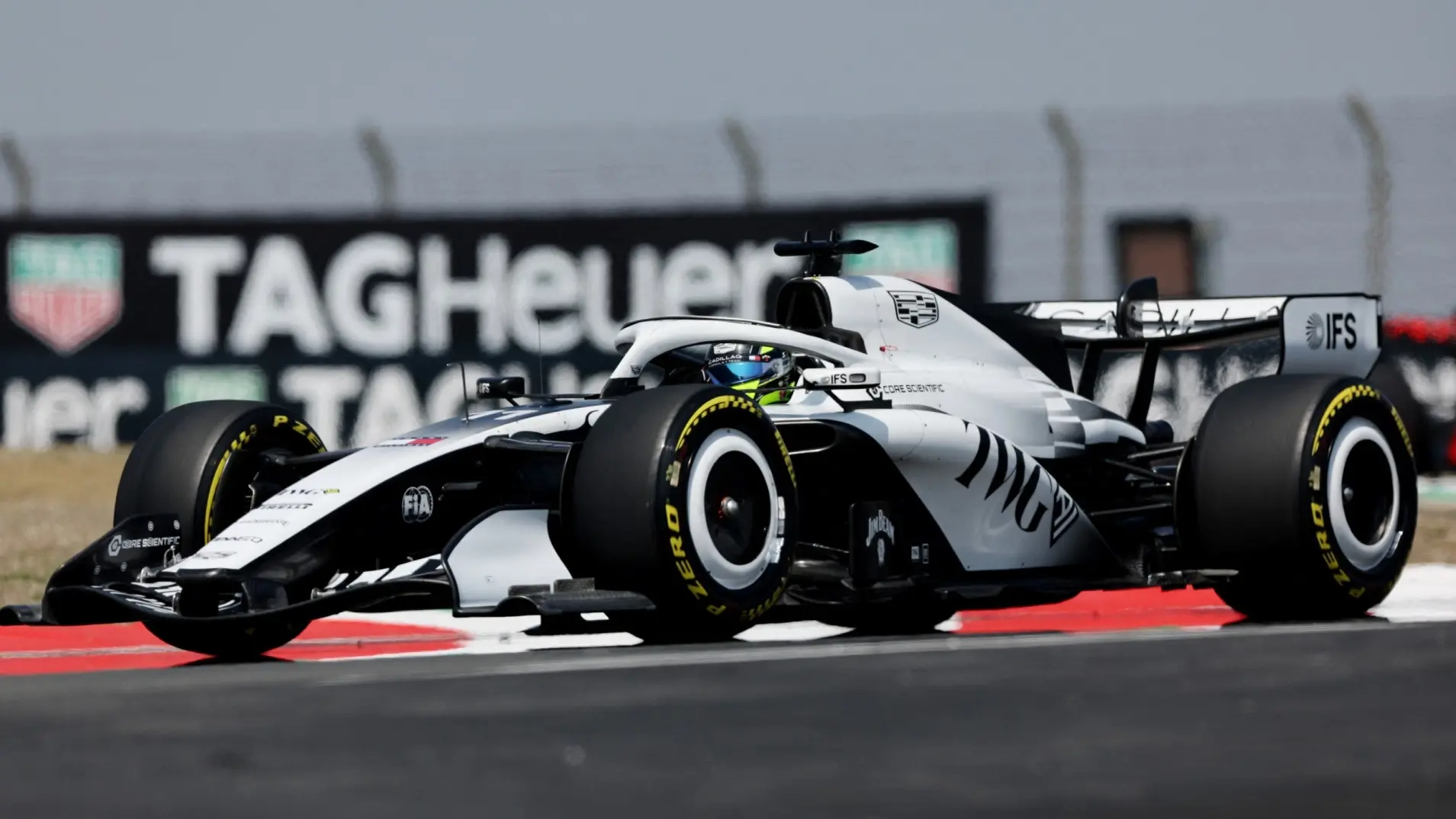 Por qué Checo Pérez no participó en la clasificación sprint del GP de China Por qué Checo Pérez no participó en la clasificación sprint del GP de China
