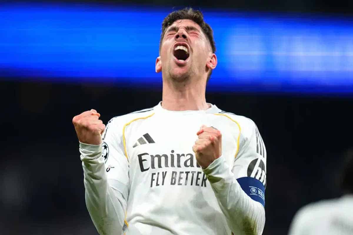Real Madrid golea al City con triplete de Valverde