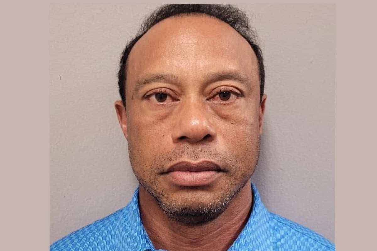 Tiger Woods reconoce distracción al conducir