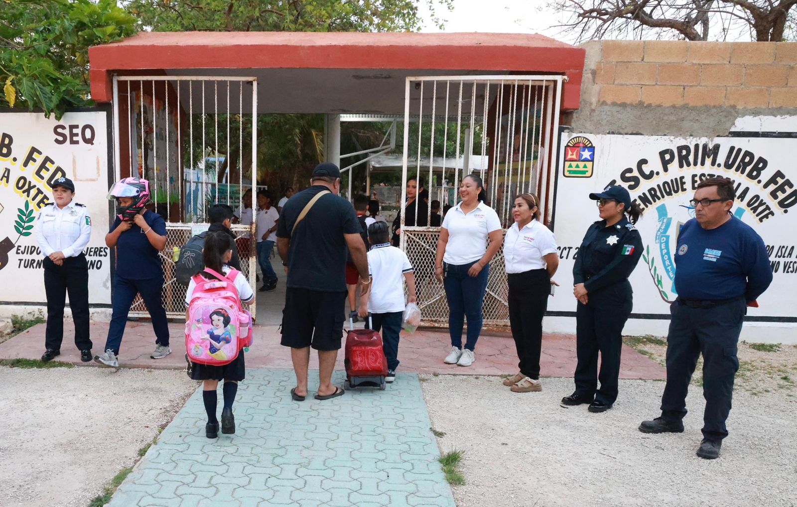Implementan operativo escolar por regreso a clases en Isla Mujeres