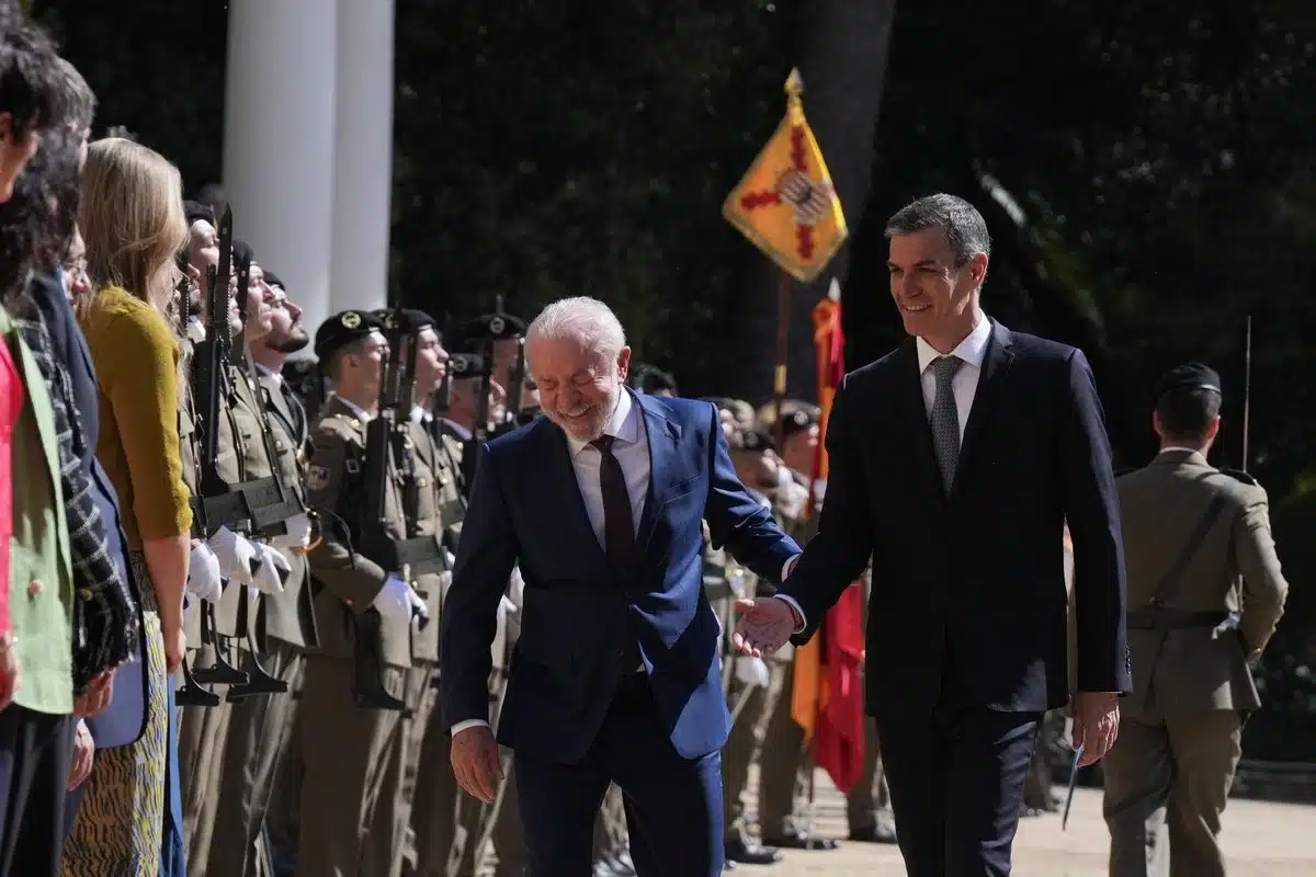 Contra la guerra Lula y Sánchez lanzan mensaje global Contra la guerra: Lula y Sánchez lanzan mensaje global