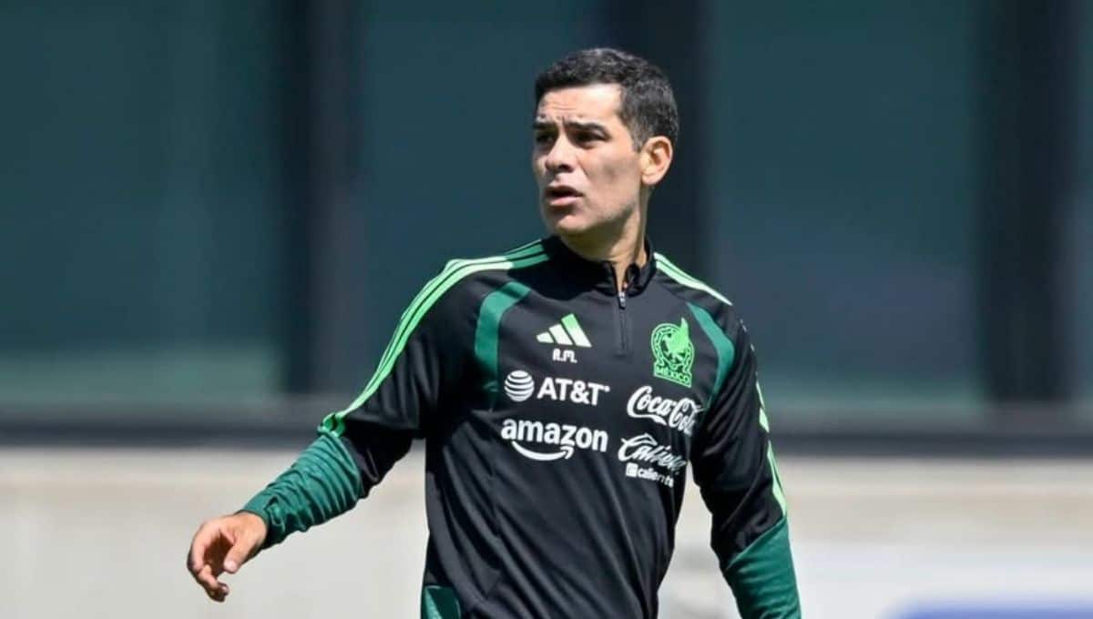 Rafa Márquez en el cuerpo técnico de la Selección Mexicana
