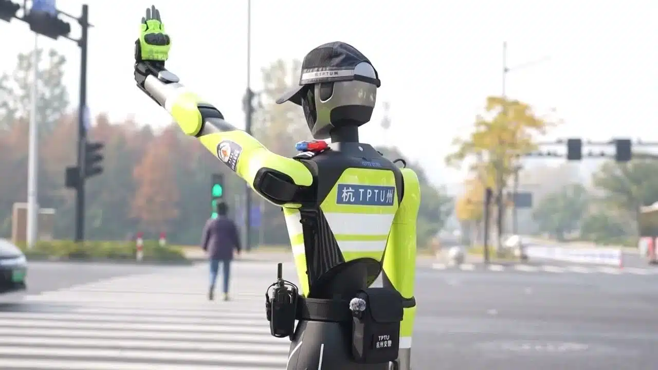 Robots policía transforman la seguridad y el trabajo urbano Robots policía transforman la seguridad y el trabajo urbano