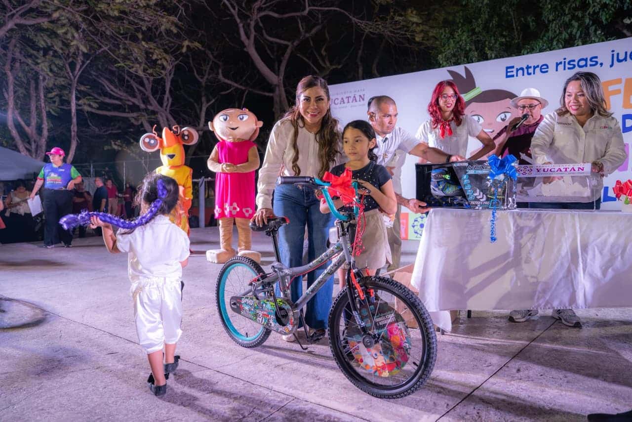 Festivales por el Día del Niño reúnen a miles en Mérida